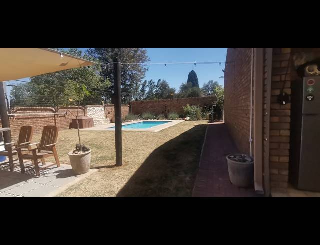5 BEDROOM HOUSE FOR SALE IN JORDAAN PARK